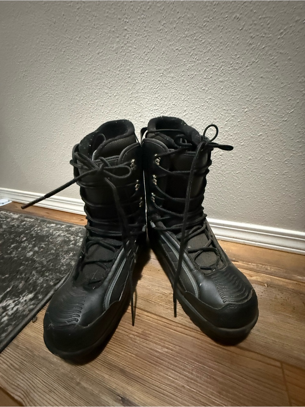 Morrow Mens Snowboard Boots - Size 10